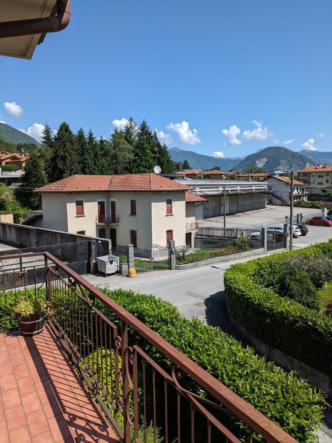 Relax E Passeggiate Tra Laghi E Monti Apartment Casale Corte Cerro Exterior foto